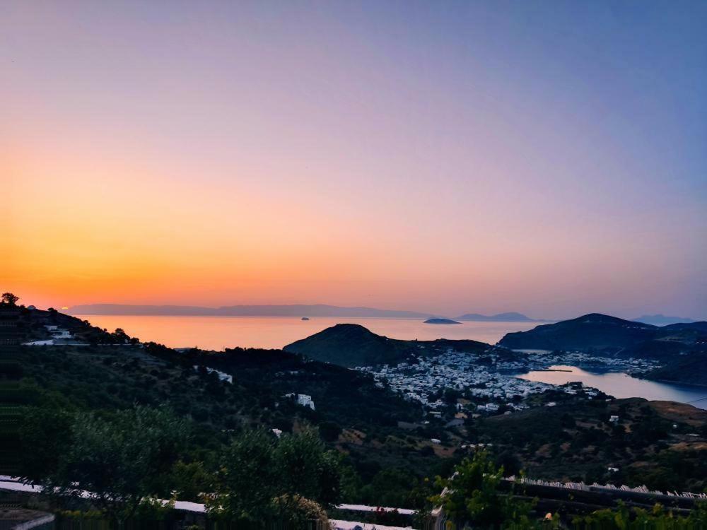 Traditional Studio Chora Patmos Экстерьер фото